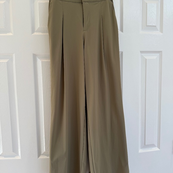 Athleta Pants - Athleta Pinnacle Trouser Very Good Condition